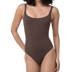 Colorfulkoala Brown Sleeveless Bodysuit Square Neck XL